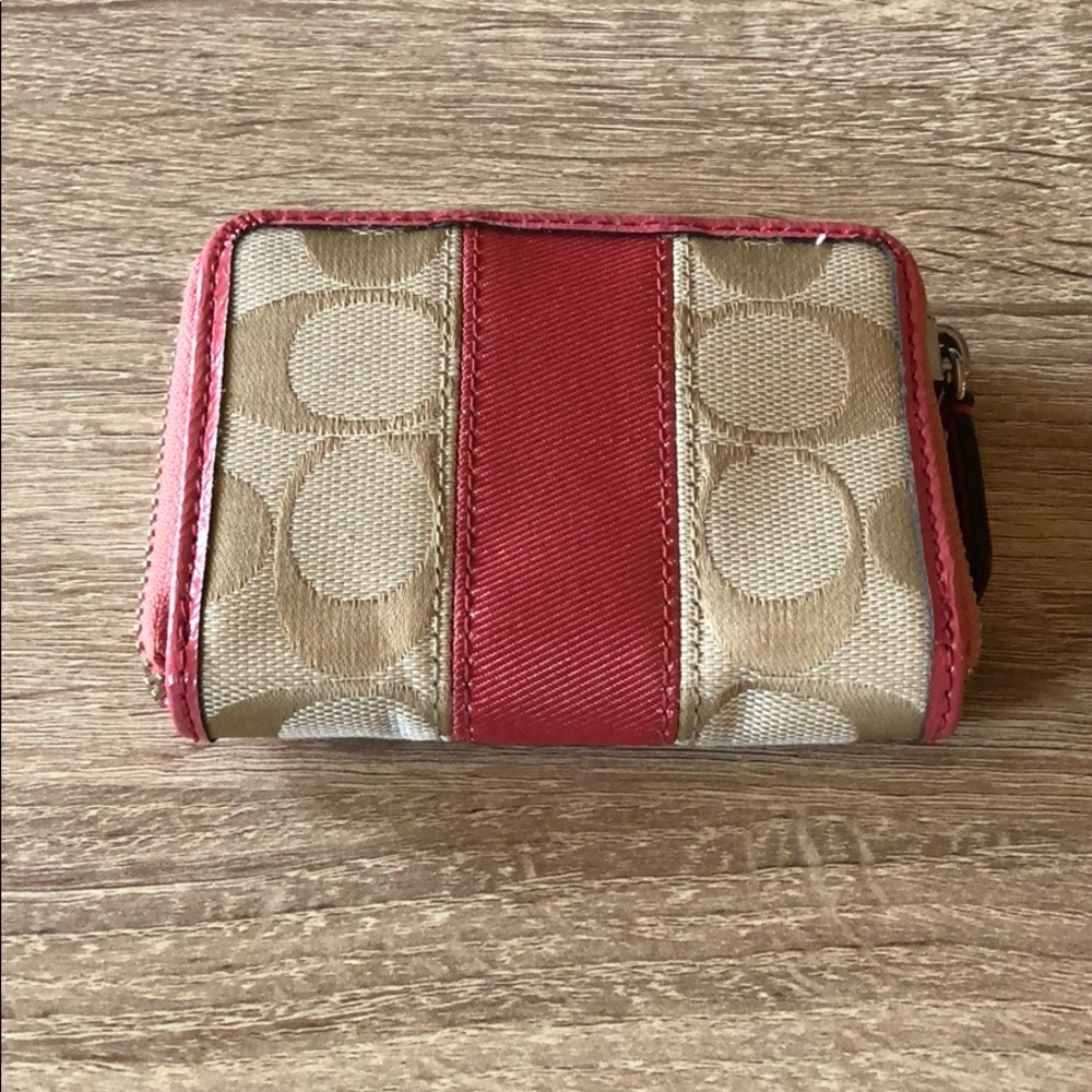 Women’s Coach card holder/coin purse - NWOT